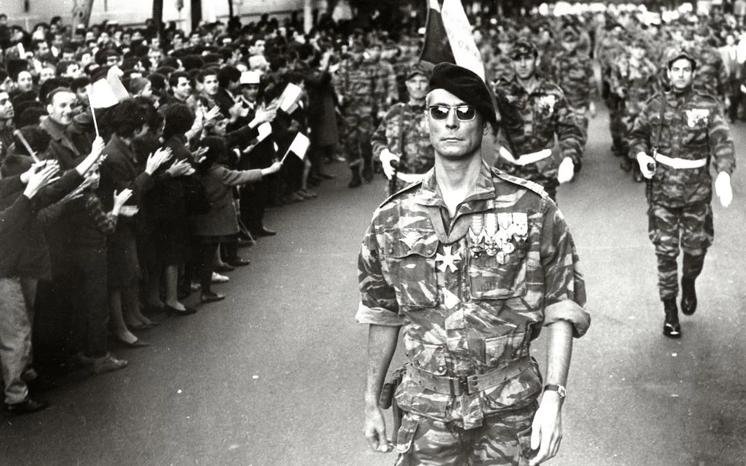阿尔及尔之战 蓝光高清MKV版/阿尔及利亚的战争 / The Battle of Algiers 1966 La battaglia di Algeri 25G插图1-2QO爱趣游 阿尔及尔之战 蓝光高清MKV版/阿尔及利亚的战争 / The Battle of Algiers 1966 La battaglia di Algeri 25G插图1-2QO爱趣游