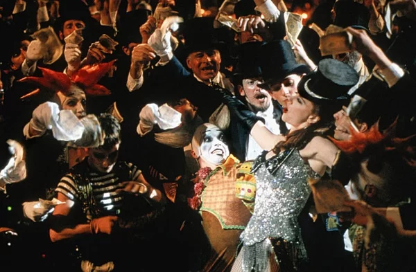 红磨坊 蓝光原盘下载+高清MKV版/梦断花都/情陷红磨坊 2001 Moulin Rouge! 44.5G插图1-2QO爱趣游 红磨坊 蓝光原盘下载+高清MKV版/梦断花都/情陷红磨坊 2001 Moulin Rouge! 44.5G插图1-2QO爱趣游