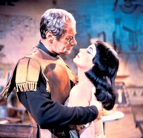 埃及艳后 蓝光原盘下载+高清MKV版/埃及妖后 1963 Cleopatra 83.56G插图1-2QO爱趣游 埃及艳后 蓝光原盘下载+高清MKV版/埃及妖后 1963 Cleopatra 83.56G插图1-2QO爱趣游