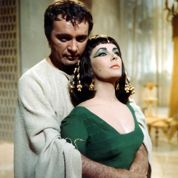埃及艳后 蓝光原盘下载+高清MKV版/埃及妖后 1963 Cleopatra 83.56G插图2-2QO爱趣游 埃及艳后 蓝光原盘下载+高清MKV版/埃及妖后 1963 Cleopatra 83.56G插图2-2QO爱趣游