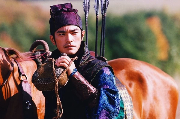 十面埋伏 蓝光原盘下载+高清MKV版/ 恋人 / 2004 House Of Flying Daggers 31.24G插图1-2QO爱趣游 十面埋伏 蓝光原盘下载+高清MKV版/ 恋人 / 2004 House Of Flying Daggers 31.24G插图1-2QO爱趣游
