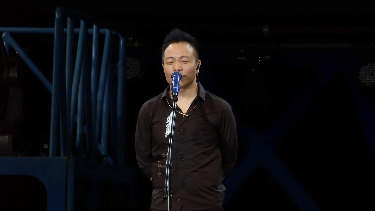 许巍 – 2015 此时此刻演唱会 北京站 蓝光原盘下载+高清MKV版 / .Ci.Shi.Ci.Ke.Live 28.1G插图3-2QO爱趣游 许巍 – 2015 此时此刻演唱会 北京站 蓝光原盘下载+高清MKV版 / .Ci.Shi.Ci.Ke.Live 28.1G插图3-2QO爱趣游