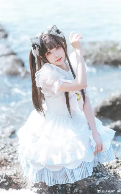 少女写真 LOLITA 想了一百个关于海的文案🌊🌊🌊🌊 都不及面朝大海 🐈️🐈️🐈️@浅九ninth